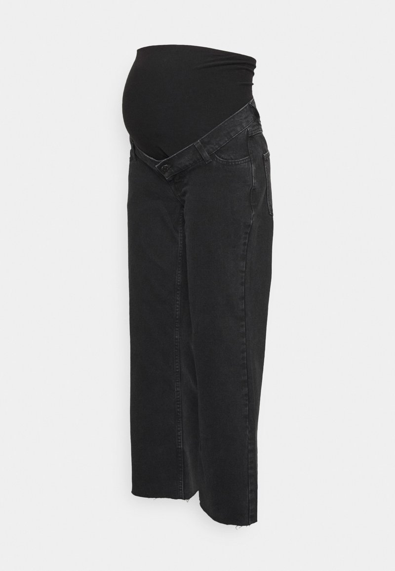 Jeans de maternidade em denim preto com uma cintura elástica, apresentando um ajuste solto e pernas retas. Costura e detalhes de bolsos visíveis.