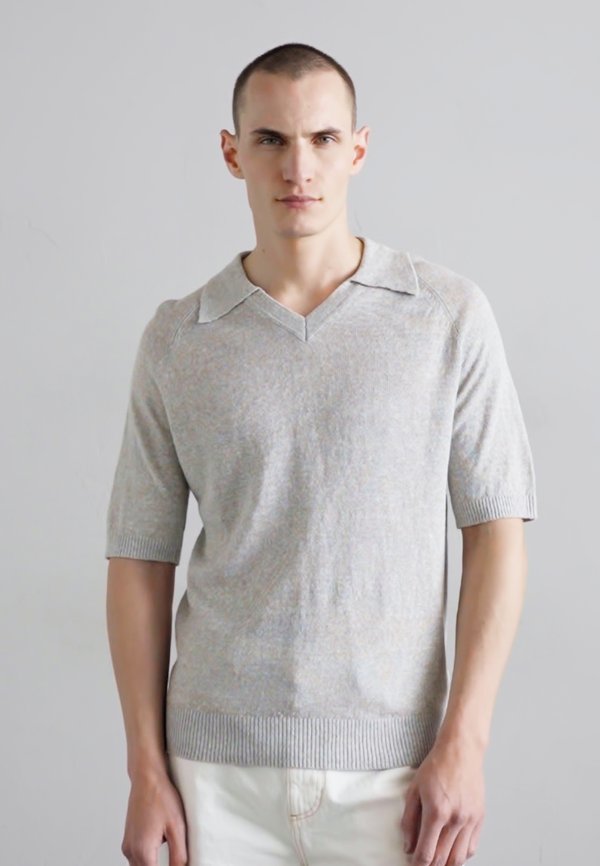 CALE VNECK - Polo shirt - winter sky4