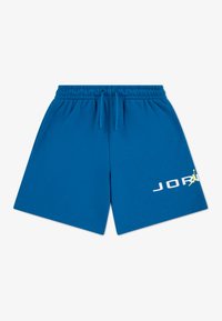 Valimata, green abyss