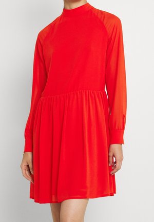 Robe de jour - red