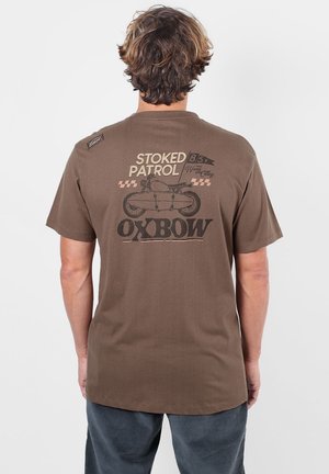 Oxbow, CRUISER - T-shirt imprimé - pebble