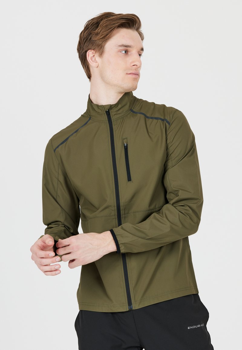 Endurance HUGOEE - Løbejakker - ivy green