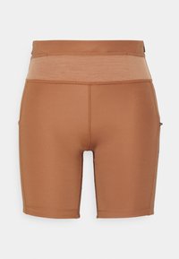 Shorts de sport marron en tissu extensible, dotés d'une coupe ajustée, d'une large ceinture élastique et de poches latérales discrètes.