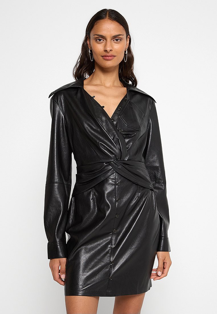 Nanushka Etui-jurk zwart Nanushka Etui-jurk zwart