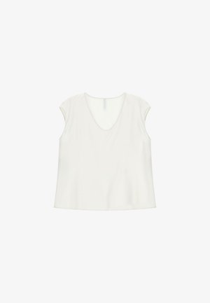 Blusa bianca senza maniche con scollatura a V, vestibilità ampia e orlo leggermente curvo su sfondo bianco semplice.