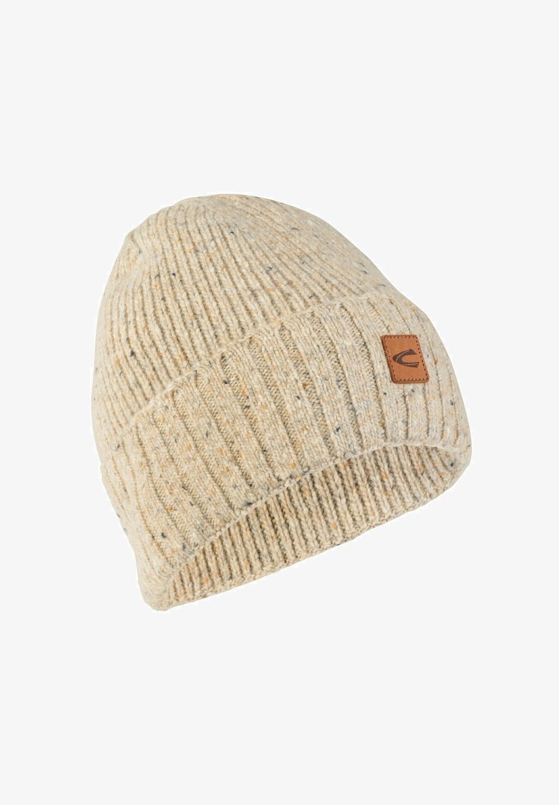 Knit beanie in light beige with subtle flecks of color. Features a ribbed design and a small brown leather label stitched on the side.