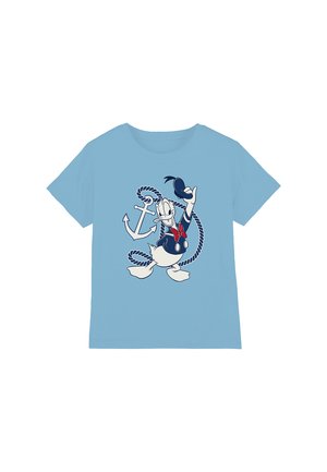 Light blue t-shirt with a cartoon duck in a sailor outfit holding a hat, an anchor, and coiled rope behind it.