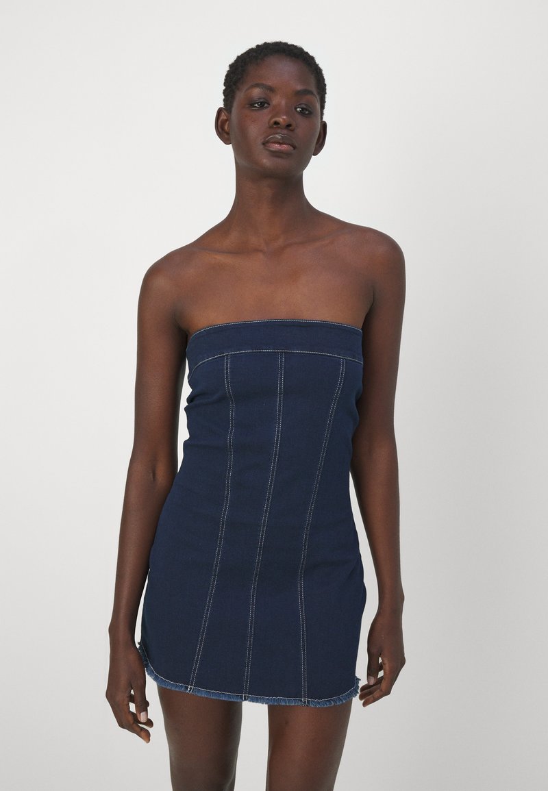 Denim Project BANDEAU DRESS - Denim dress - dark blue wash/dark-blue denim  - Zalando.co.uk