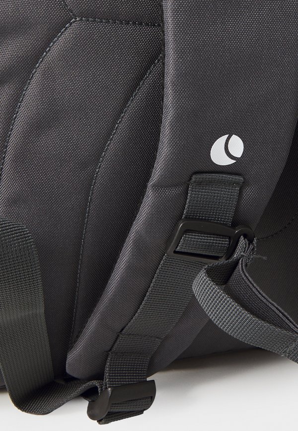 CORE STREET BACKPACK UNISEX - Rucksack - asphalt4