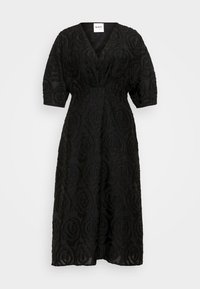 Vestido negro con escote en V, mangas cortas abullonadas y un patrón texturizado de rosas. Presenta una cintura entallada y una longitud midi. Material suave.
