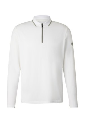 Witte polo met lange mouwen en ritssluiting, groene bies op de kraag en rits, en een klein logo op de linker mouw.