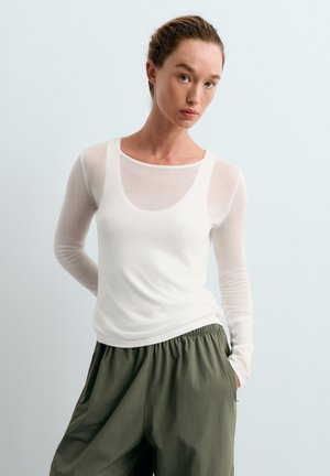 OYSHO, DOUBLE SHEER LONG-SLEEVED T-SHIRT - T-shirt à manches longues - white