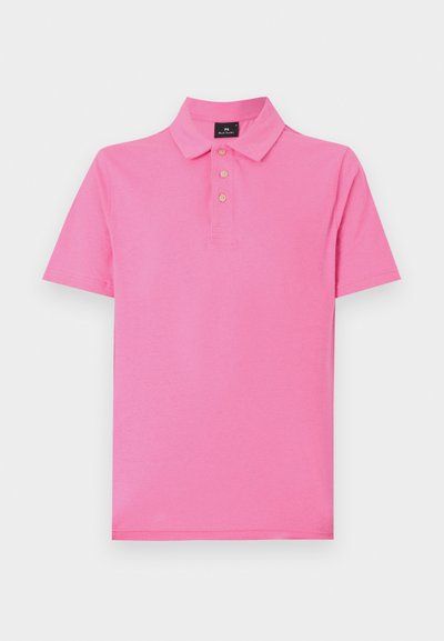 Camisa polo rosa com colarinho clássico, mangas curtas, pala de três botões e textura suave, feita de tecido de algodão respirável.