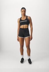 Champion ICONS - Sport rövidnadrágok - black/white
