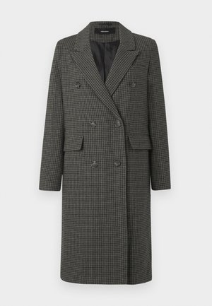 Cappotto grigio a motivo houndstooth doppiopetto con rever a punte, due tasche frontali e foderato in nero. Presenta sei bottoni e un design lungo fino al ginocchio.