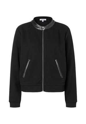 Schwarze Bomberjacke aus strukturiertem Stoff, mit Lederkragen, zwei Reißverschlusstaschen vorne sowie gerippten Bündchen und Saum.