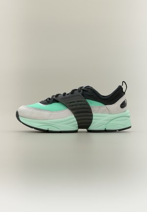Jordan, JORDAN TRUNNER  - Маратонки - black/jade aura/neutral grey/barely green