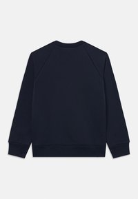 Sudadera azul marino con cuello redondo, mangas raglán y puños acanalados. Hecha de una tela suave, presenta un diseño liso sin adornos.