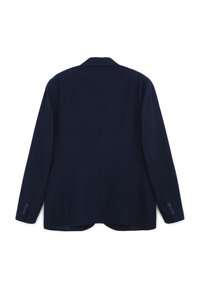 Blazer blu navy con una texture liscia, due tasche laterali, revers a punta e polsini con bottone, caratterizzato da una singola fessura posteriore.