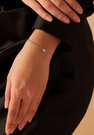 Bracelet - silver-coloured
