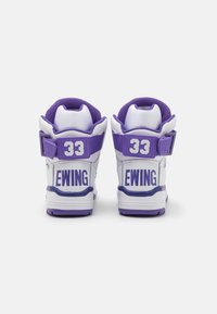 Patrick Ewing 33 HI REAL MADRID UNISEX - Høye joggesko - white/purple