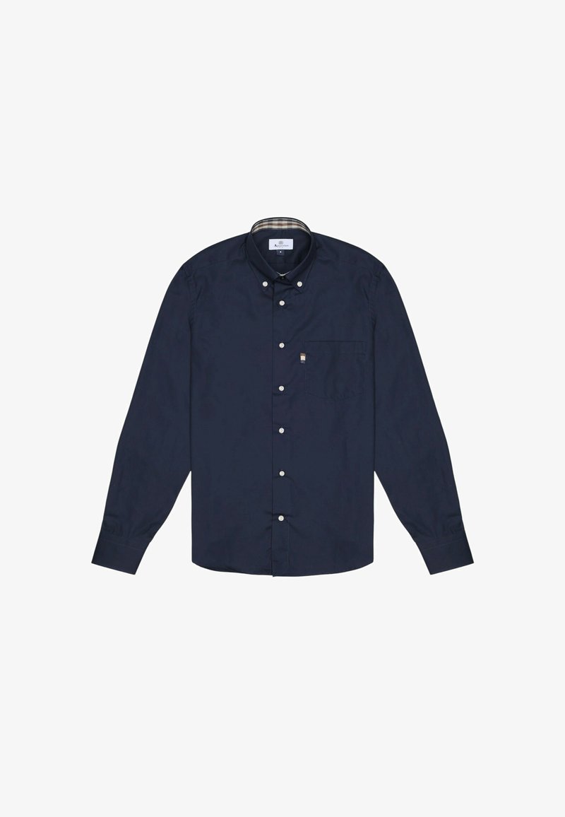 Camicia blu navy con bottoni, maniche lunghe, colletto a punta e taschino sul petto; presenta bottoni bianchi e una fodera interna a quadri.