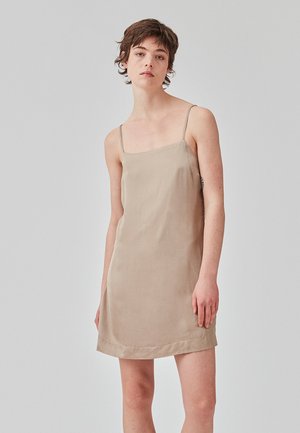 DEVAN DRESS - Koktélruha / Partiruha - dune