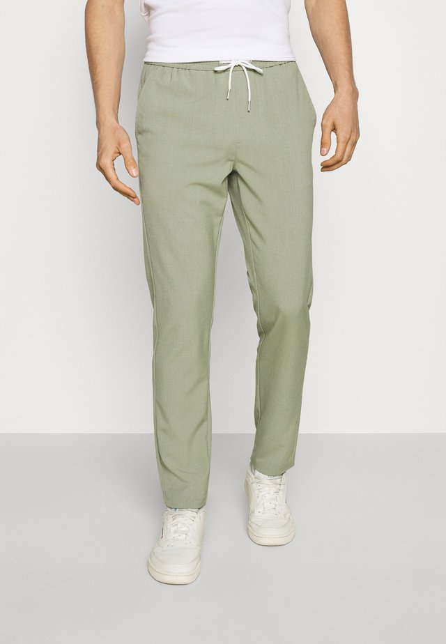 CLUB PANTS - Pantalon classique - army