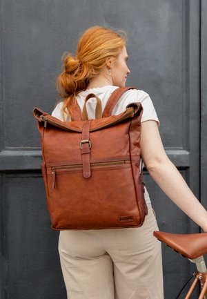 Gusti Leder MILO NEW - Rygsække - braun