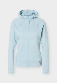 Δεν επιλέχθηκε, nebla