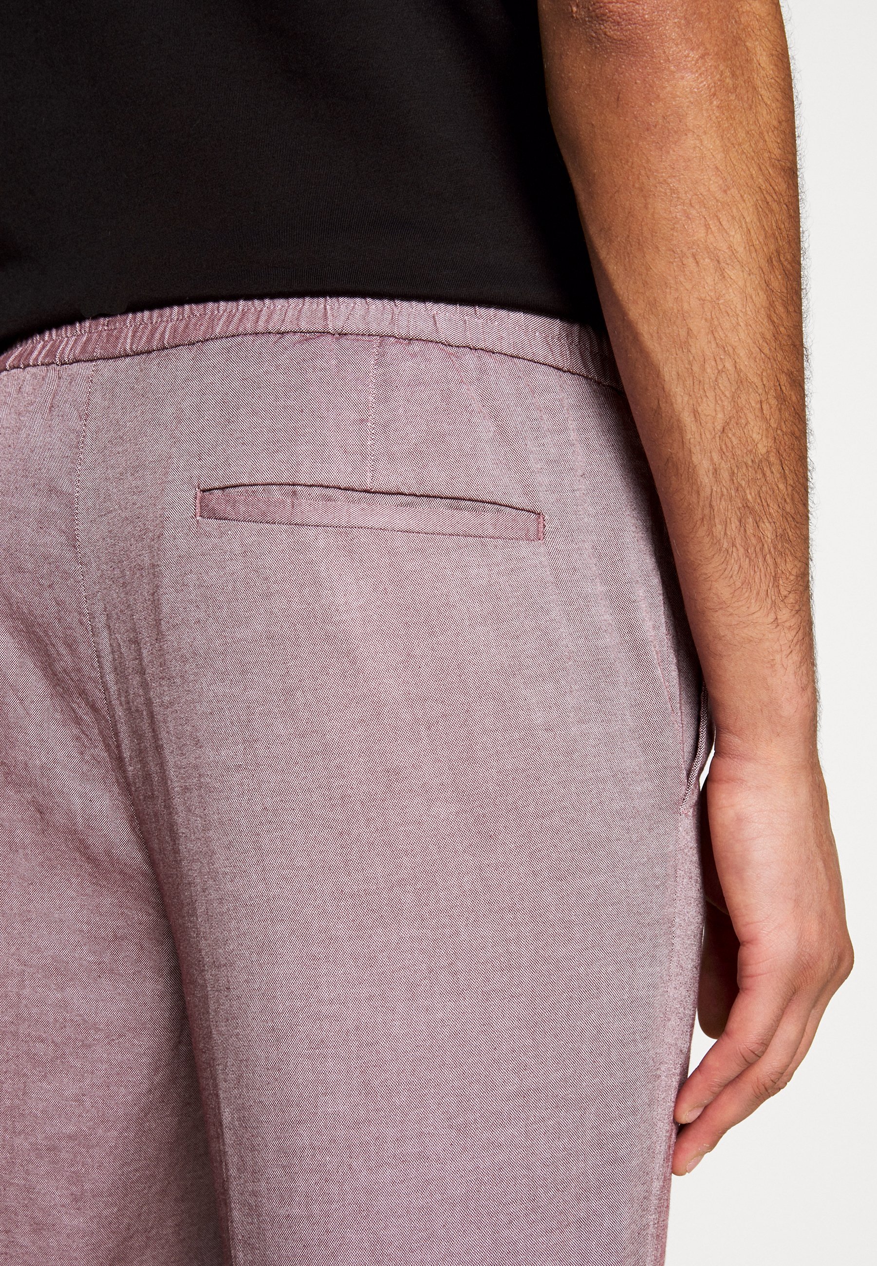 Michael Kors OXFORD MODERN PANT Bukse deep wine Zalando.no Michael Kors OXFORD MODERN PANT - Bukse - marine blue