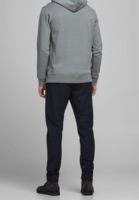 Jack & Jones Jersey con capucha - grey