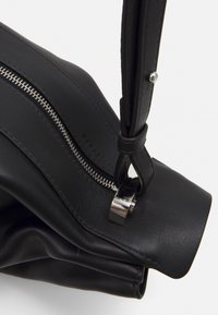 Bonastre RING CROSSBODY  - Keresztpántos táska - black