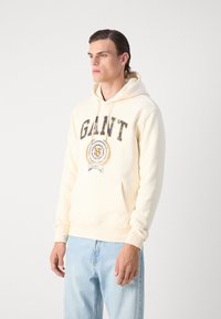 GANT FRONT GRAPHIC  - Mikina s kapucňou - cream