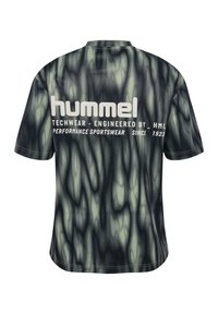 Kortärmad techwear skjorta med ett mönster av mörkgrön och svart våg, med vit tryckt logotyp och text på baksidan. Lättviktsmaterial.