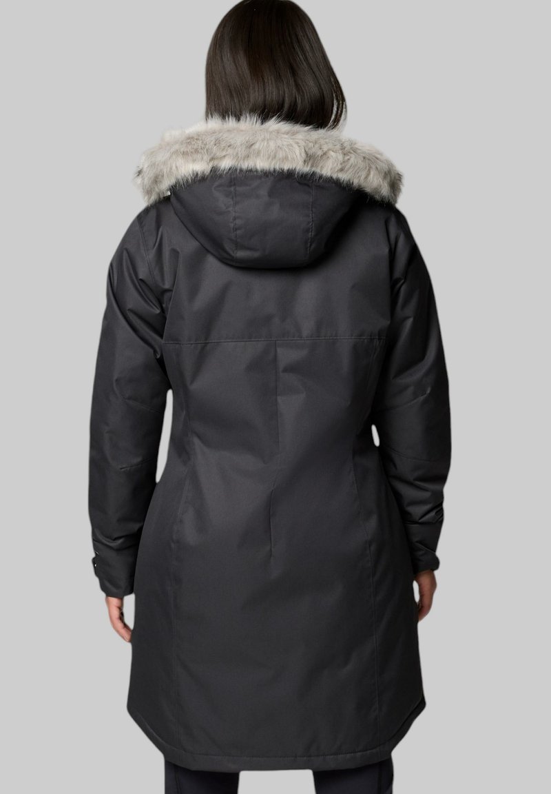 Schwarze Parkajacke mit einer Kapuze aus Kunstfell, langen Ärmeln und geradem Schnitt. Verfügt über eine glatte, wasserabweisende Außenseite.