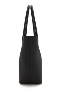 Sac fourre-tout en cuir noir avec une texture lisse, deux longues poignées et une forme effilée. Aucun matériel ou accent visible remarqué.