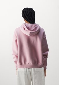 Gina Tricot BASIC ORIGINAL HOODIE - Sweatshirt - pink nectar