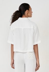 Etam TERENCE - Maglia del pigiama - off-white