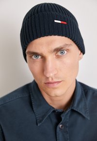 Não selecionado, navy