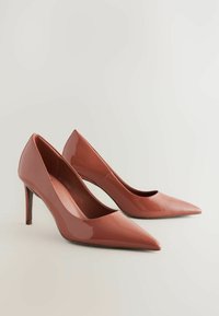 WIDE FIT FOREVER COMFORT POINT TOE MID COURT - Klasszikus sarkú cipők - rose pink