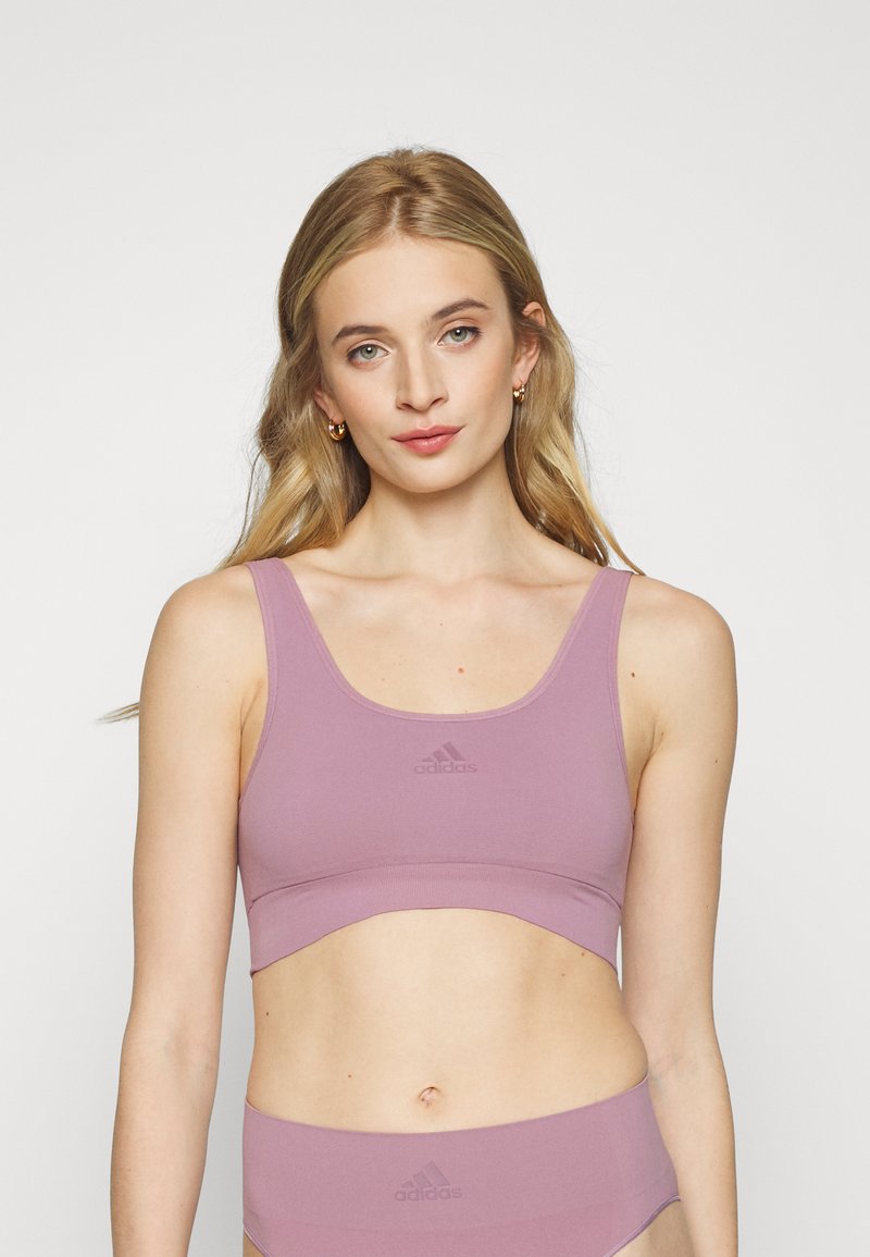 adidas Sportswear SCOOPED BRALETTE REMOVABLE COOKIES - Corpete - magic mauve