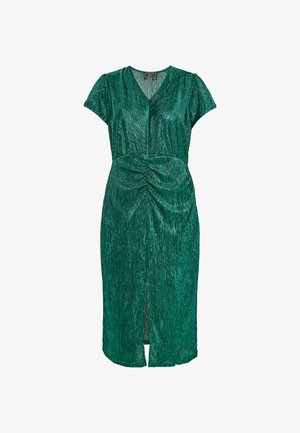 Zielona sukienka midi z krótkimi rękawami, dekoltem w kształcie litery V, detalami w talii oraz rozcięciem z przodu. Cechuje ją teksturowana, prążkowana tkanina.