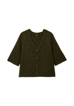 Cardigan vert olive avec un col en V, des manches courtes et cinq boutons sur le devant. Fabriqué en matière tricotée texturée.
