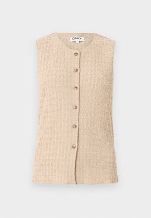Blouse beige texturée sans manches avec encolure ronde et rangée frontale de six boutons, étiquette "ONLY" au col.
