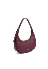 Borsa a spalla in pelle bordeaux con una texture liscia, forma curva e una tracolla singola. Presenta una chiusura a zip nella parte superiore e un dettaglio logo sottile.