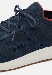 Zapatillas Running Casual Zapatillas Hackett London H-Runner Essex Para Hombre - Estilo Running Estilo Casual Elegante