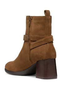 Geox WALK PLEASURE - Botines camperos - mud