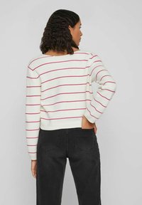 VILA VICHAI V-NECK NOOS - Strikkegenser - white alyssum