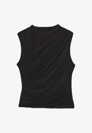 Sort ærmeløs top med draperede stofdetaljer over forsiden og en rund halsudskæring.